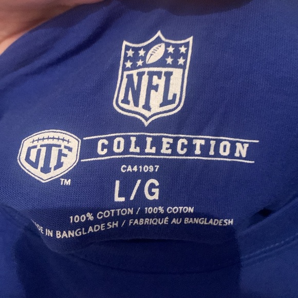 Gorgeous Denver Broncos Deep Blue and Orange NFL Collection 100% Cotton Tshirt L - Picture 3 of 4